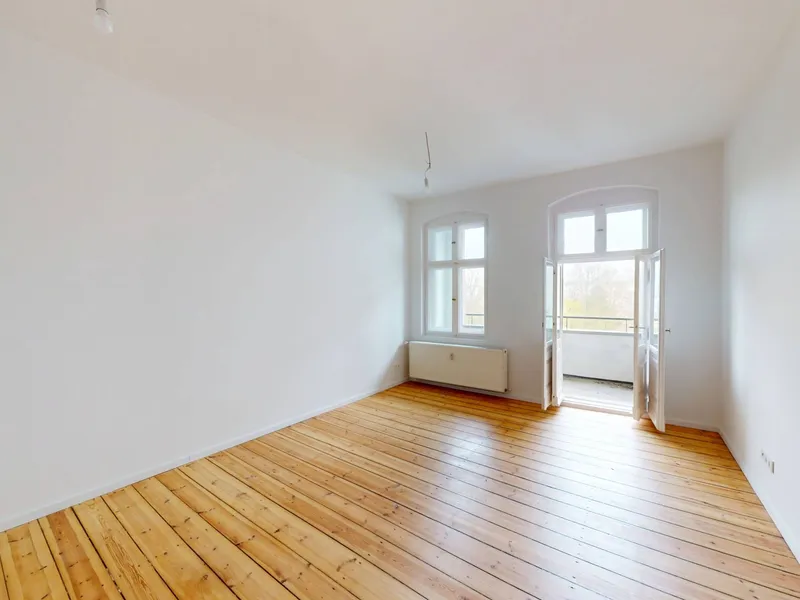 Saniert: 2-Zi.-Altbauwohnung mit BALKON und EBK in Berlin Friedrichshain — photo 1